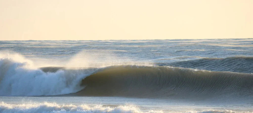 Surfing the Great Lakes: A Spot & Gear Guide