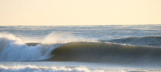 Surfing the Great Lakes: A Spot & Gear Guide